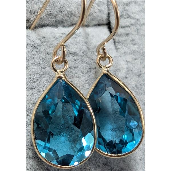 10K (1G) BLUE TOPAZ (4.1CT) EARRINGS APPRAISED INSURANCE VALUE $730