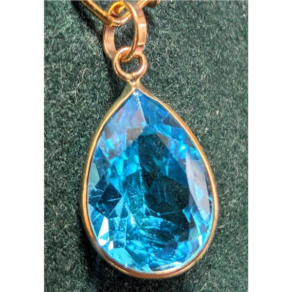 10K (0.94G), BLUE TOPAZ (3.6CT) PENDANT SUGGESTED RETAIL VALUE $1000