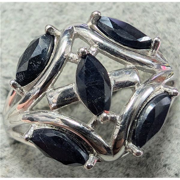 SILVER (4.67G) SAPPHIRE (1CT) RING SUGGESTED RETAIL VALUE $240
