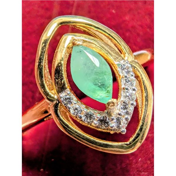 SILVER EMERALD  (0.4CT) RING