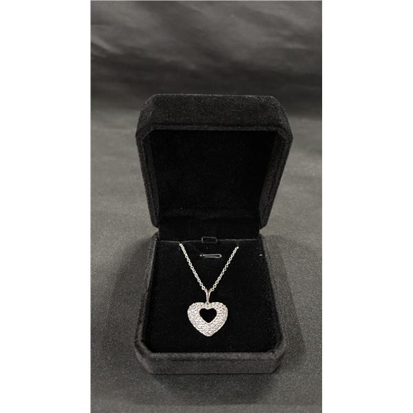 *NEW* PLATINUM PLATED 25MM SIMULATED DIAMONDS (CZ) HEART CLUSTER NECKLACE