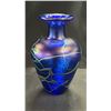 Image 1 : 5" TALL ROBERT HELD ART GLASS VASE