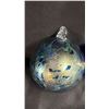 Image 2 : PAIR OF ROBERT HELD ART GLASS TREE ORNAMENTS - 3" AND 3.5" DIAMETER