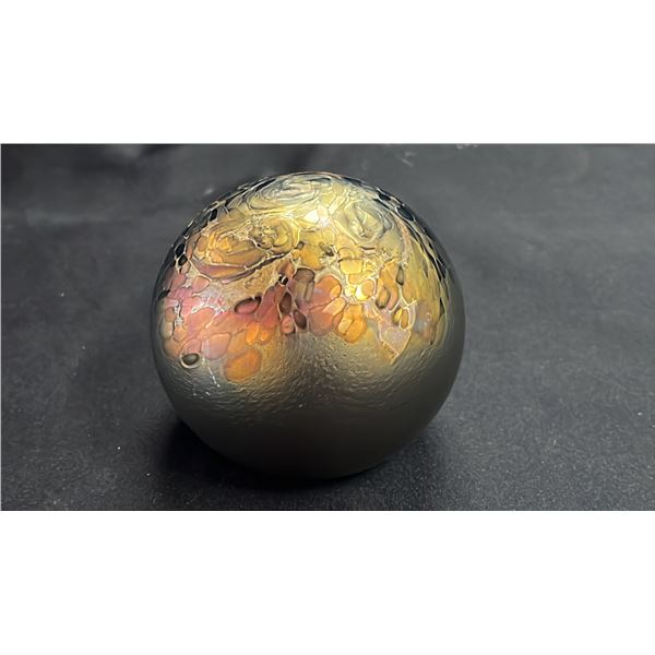3" DIAMETER ROBERT HELD ART GLASS PAPERWEIGHT