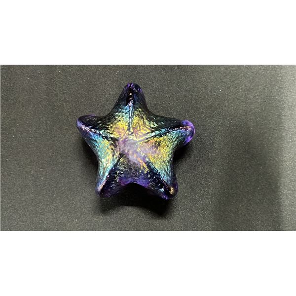 ROBERT HELD ART GLASS STARFISH APPROX. 2.5"W X 2"D X 1.5T