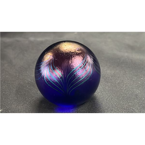 2" DIAMETER ART GLASS PAPERWEIGHT - NO SIGNATURE