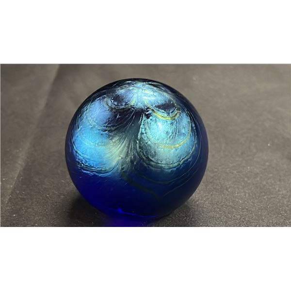2" DIAMETER ART GLASS PAPERWEIGHT - NO SIGNATURE