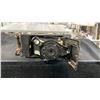 Image 9 : VINTAGE CAMERA EQUIPMENT