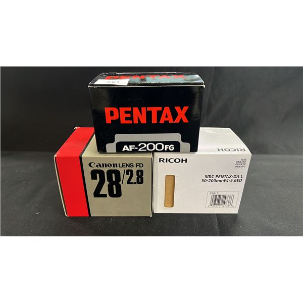 PENTAX AF-200FG AUTO FLASH, PENTAX DA L 50-200MM LENS & CANON 28MM F/2.8 FD LENS WITH CASE