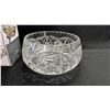 Image 2 : PINWHEEL GLASS BOWL & SET OF 4 PINWHEEL CHAMPAGNE COUPES