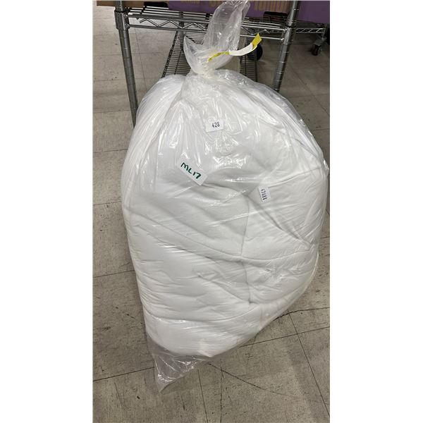 QUEEN MATTRESS PILLOW TOPPER WITH SHEET