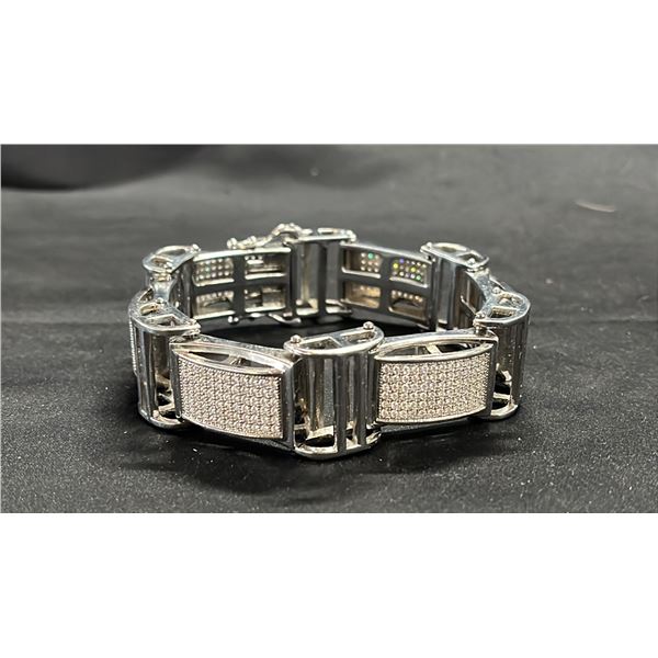MEN'S CRYSTAL STUDDED BRACELET