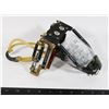 Image 1 : HEAVY DUTY SLINGSHOT WITH AMMO