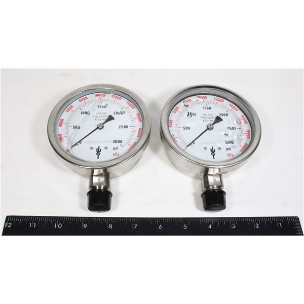 LOT OF 2 - WGI 4" HIGH PRESSURE GAUGES 3000 PSI