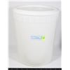 Image 1 : 11.4L PLASTIC CONTAINER WITH LID