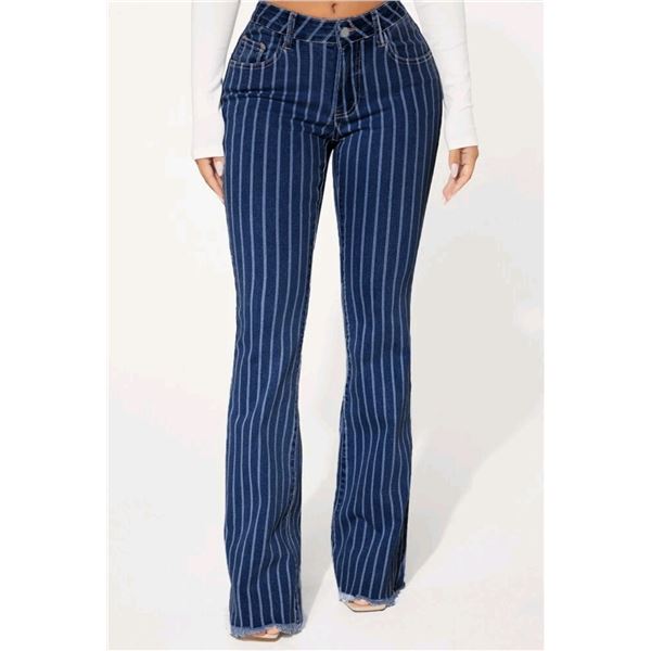 SHEIN PINSTRIPE JEANS SIZE 28 NEW