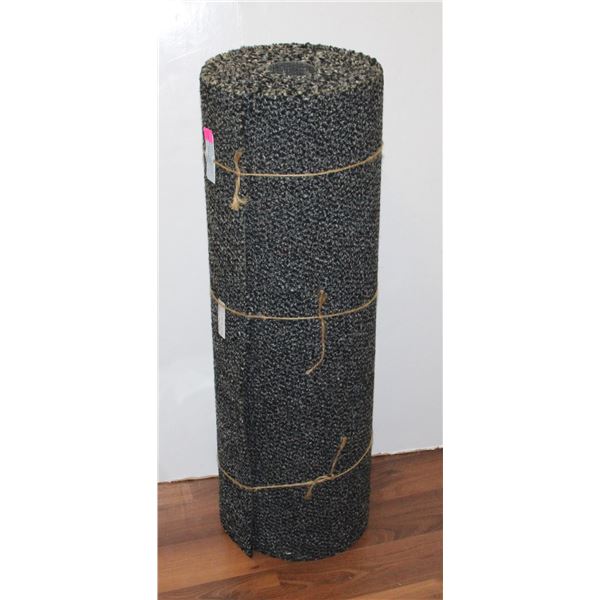 LARGE RUNNER RUG APPROX 206" LONG X 29" WIDE