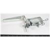 Image 1 : PING PONG TABLE CLAMPS, CAN BE USED TO
