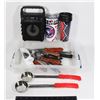 Image 1 : LOT OF KITCHEN ITEMS AND MORE!