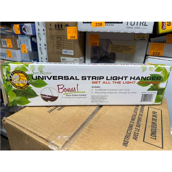 Sandblaster Universal strip light hanger