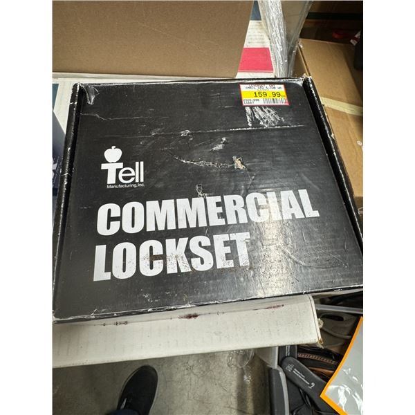 Commercial lock set