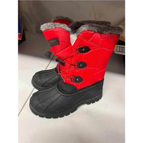 Mountain warehouse size 4 Whistler kids snow boots