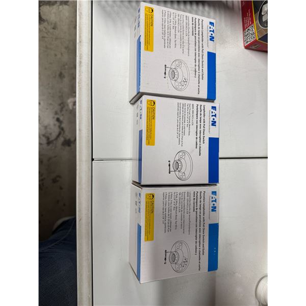 Lamp holder with pole chain switch  (3)