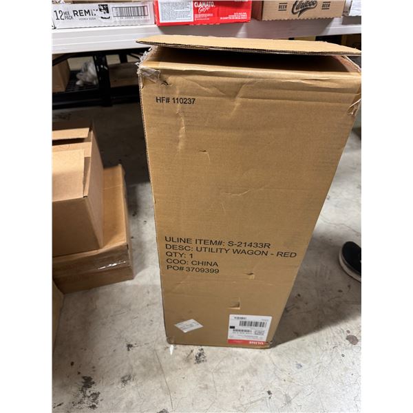 New utility wagon red