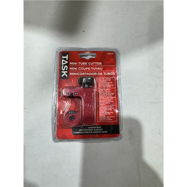 Task mini tube cutter