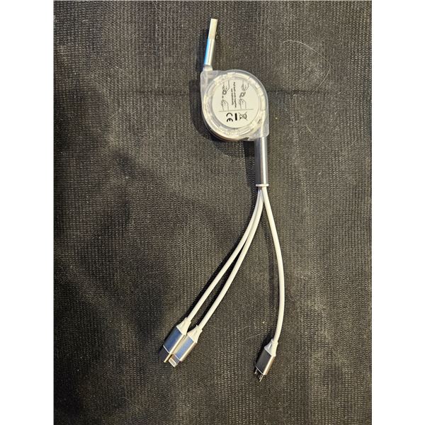 3 in 1 retractable cord - White