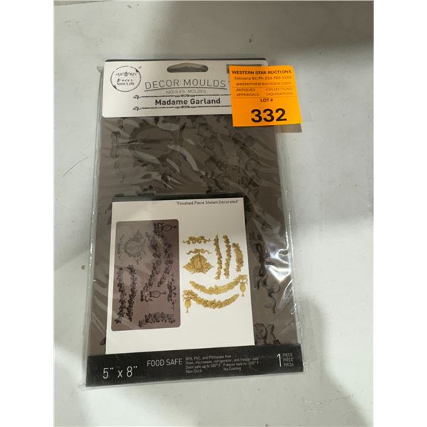 Redesign decor mold, madame Garland