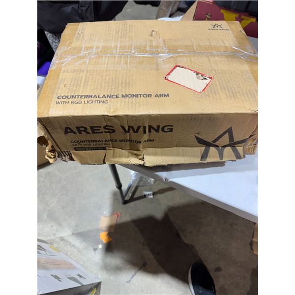 Counter balance, monitor arm with RGB lighting