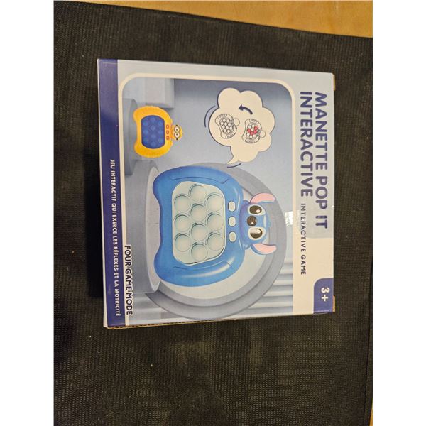 Interactive pop-it game. Stitch