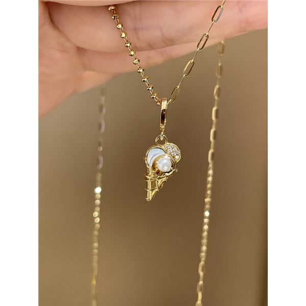 18K Gold Shell and Pearl Pendant