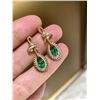 Image 2 : 18K Gold Emerald Stud Earrings