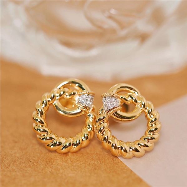 18K Gold Diamond Twisted Hoop Earrings