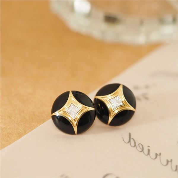 18K Gold Onyx Earrings