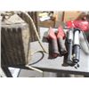 Image 1 : 2 Wheel Caulks & 4 Small Job Lights