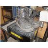 Image 1 : Caterpillar Steel Toed Work Boots