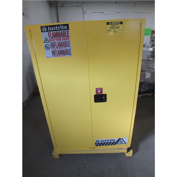 Flammable Liquid Storage Cabinet w/ Keys