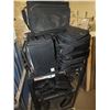Image 1 : 8 Assorted Laptop Bags