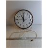 Image 1 : Vintage Edwards Electric Wall Clock 13" Across - Powers On