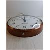 Image 3 : Vintage Edwards Electric Wall Clock 13" Across - Powers On