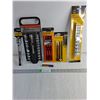 Image 1 : 10 Pce Socket Set,Magnetic Nut Setter,Non-Marring Pry Tool Set,21 Pc. Metric Socket Set,8" Extension