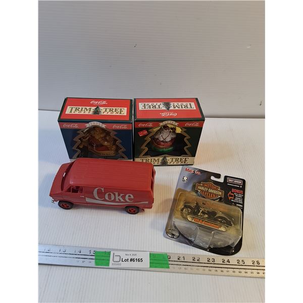 (2) Trim a Tree Collectibles, Plastic Toy Van, Maisto Harley Davisdon Bike Figurine