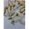 Image 2 : (20+) Faux Rabbit Foot Keychains