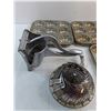 Image 2 : Muffin/Cupcake Tins, Citrus Juicer, Vegetable Steamer