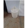 Image 2 : *5 Gal Plastic Jug, Styrofoam Panels 49" x 14", Cannot Ship