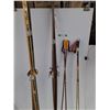 Image 3 : *Inuvik & Tourglide Skis & Ski Poles 80" & 75", Cannot Ship