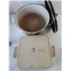 Image 2 : Enamel Pot, Casserole Dish 9.5", Party Lite Scent Samples, Misc.